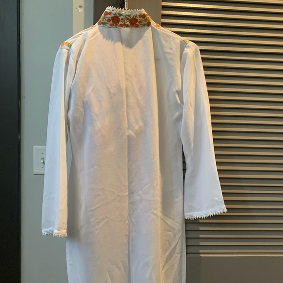 White Garment with pants (set) - Picture 2 of 3